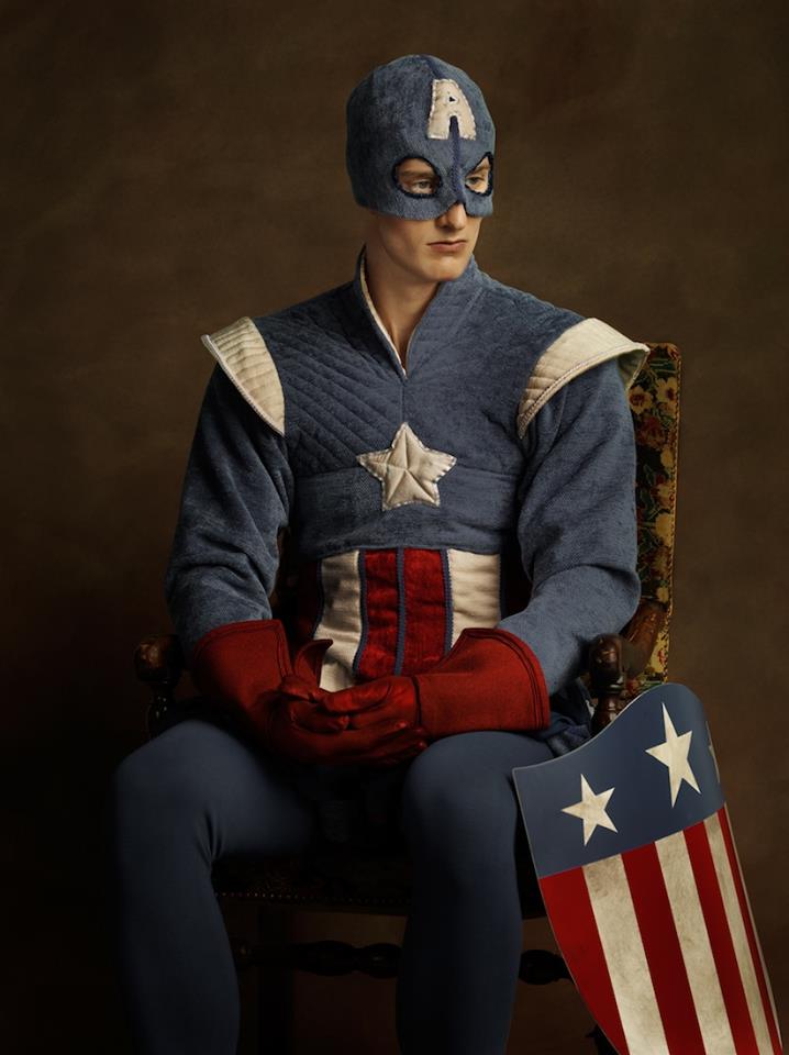Супергерои в костюмах эпохи ренессанс Капитан Америка