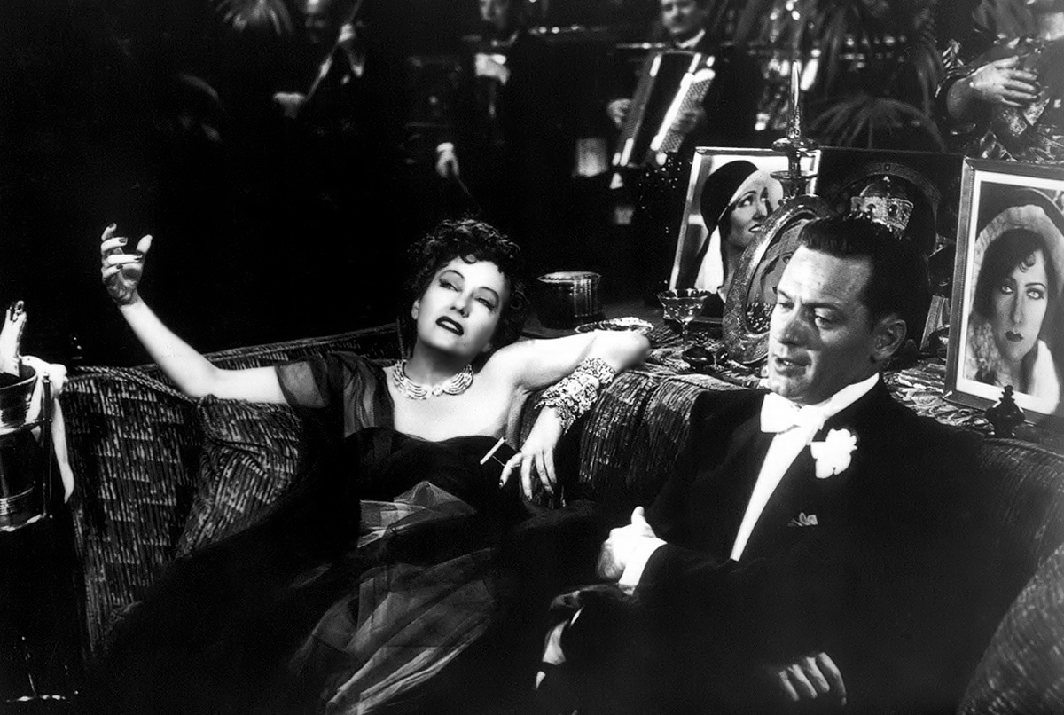 Top 250 фильмов IMDb Бульвар Сансет (Sunset Blvd.) (1950)