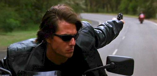Миссия невыполнима (Mission Impossible) 2000 год постер Том Круз мотоцикл