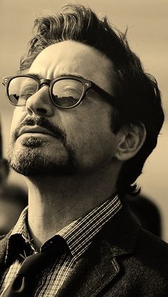 Роберт Дауни-младший фото очки Robert Downey Jr. photo glasses