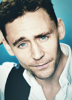 Том Хиддлстон фото глаза Tom Hiddleston photo eyes